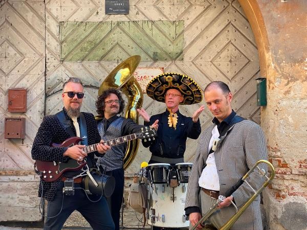 Photo: Fissa papa Photo: Fissa papa